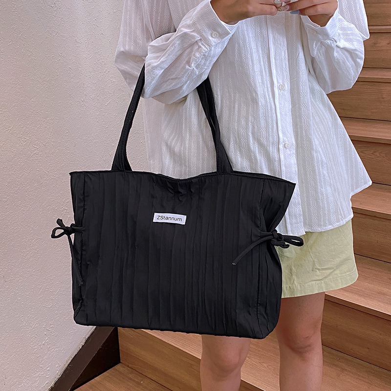 女性用折りたたみ式ストライプナイロンドローストリングトートバ - Women Bags For Office Use のレビューと価格