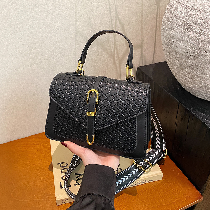 高級感とファッショナブルさを兼ね備えた春の新作万能ショルダー - Women'S Bags New Look のレビューと価格
